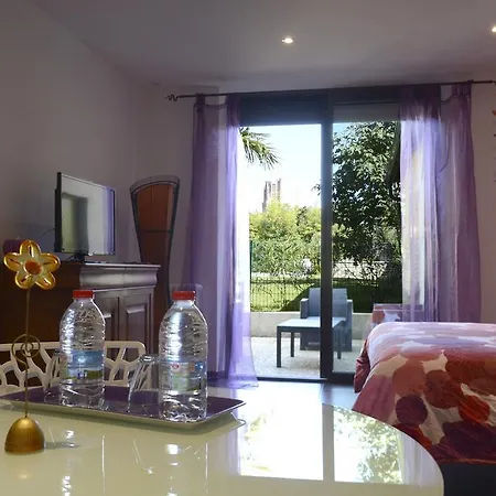 Bed & Breakfast D'hotes Albigeoise *